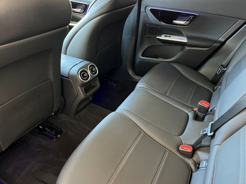 Certified 2025 Mercedes-Benz GLC 350e 4MATIC image 4