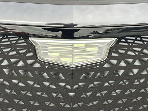 New 2026 Cadillac Vistiq Sport image 23