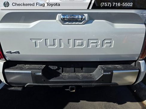 Used 2024 Toyota Tundra Limited image 8