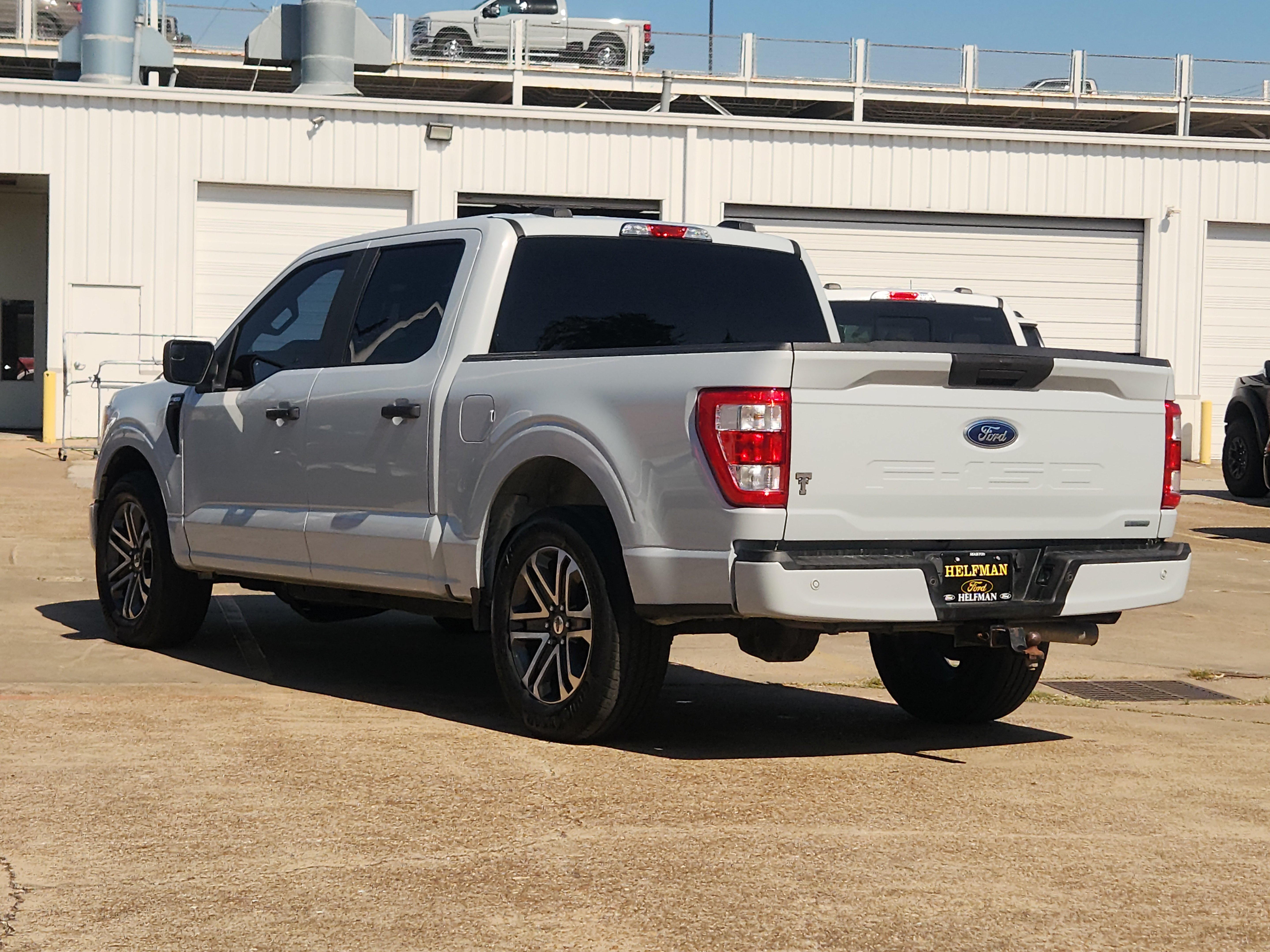 Used 2021 Ford F150 XL w/ STX Appearance Package RWD image 3