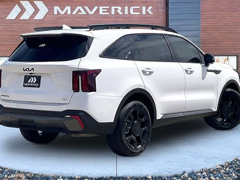 Used 2025 Kia Sorento SX Prestige AWD/4WD image 5