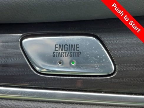 Used 2023 Buick Enclave Essence FWD image 23