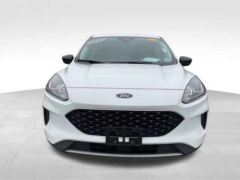 Used 2022 Ford Escape SE image 3