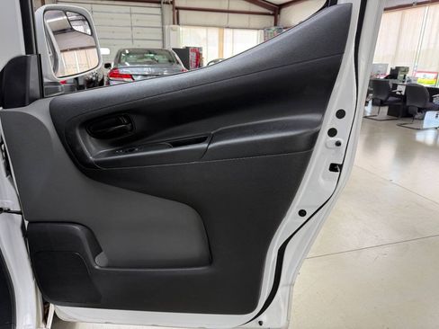 Used 2020 Nissan NV200 SV w/ Back Door Glass Package FWD image 14