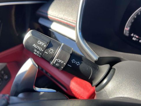 Used 2023 Acura MDX A-Spec image 27