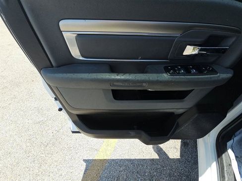 Used 2019 RAM 1500 Classic SLT w/ Luxury Group AWD/4WD image 15