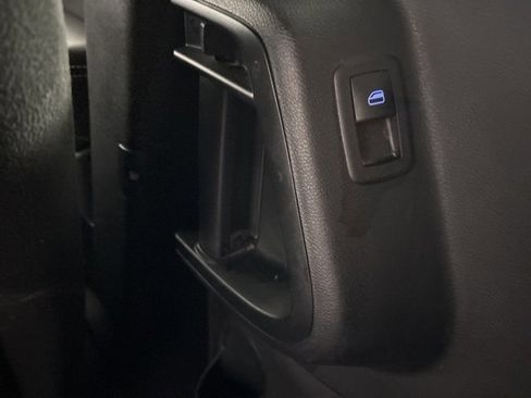 Used 2015 Dodge Grand Caravan SXT w/ Blacktop Package image 36