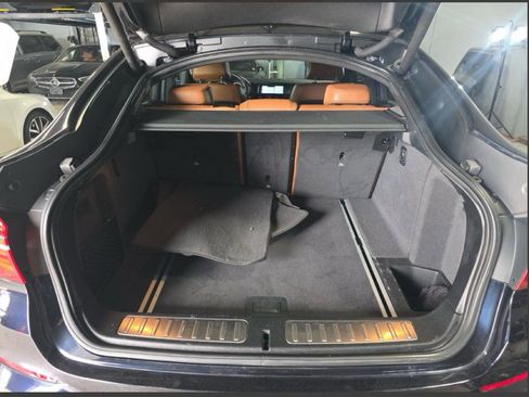 Used 2017 BMW X4 xDrive28i w/ Technology Package AWD/4WD image 13