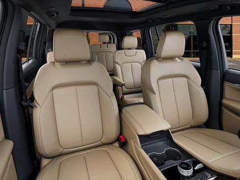 New 2026 Jeep Grand Cherokee L Limited w/ Limited Altitude Package AWD/4WD image 16