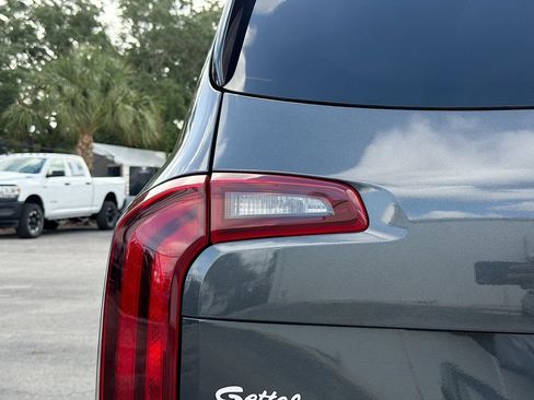 Used 2024 Kia Telluride S w/ S Sunroof Package FWD image 10