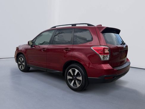 Used 2018 Subaru Forester 2.5i Premium w/ Popular Package #2A AWD/4WD image 5