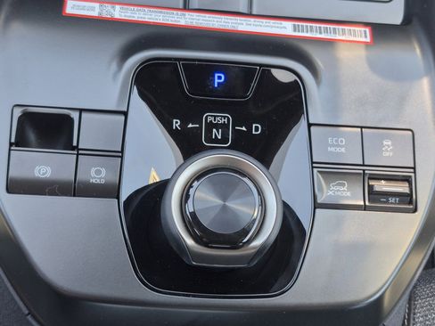 Certified 2026 Toyota bZ AWD/4WD image 34