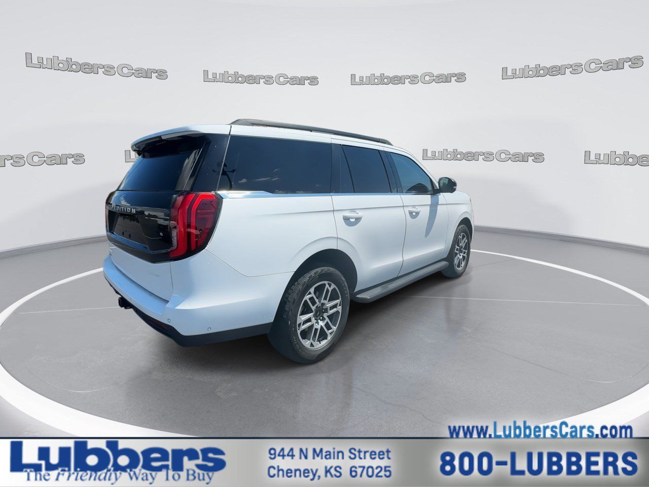 Used 2025 Ford Expedition Active AWD/4WD image 8