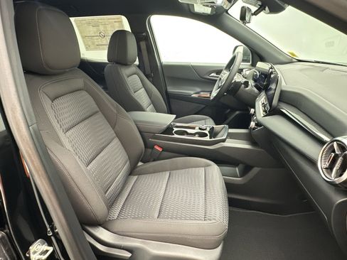 New 2026 Chevrolet Equinox LT AWD/4WD image 29