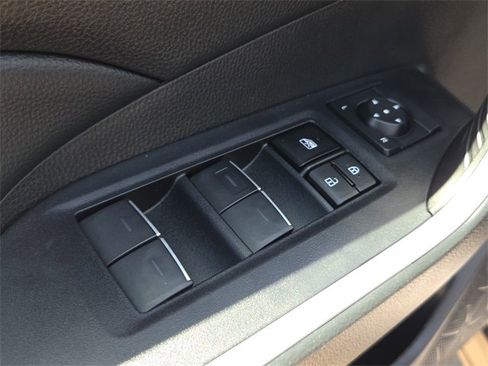 Used 2024 Toyota RAV4 XLE image 18