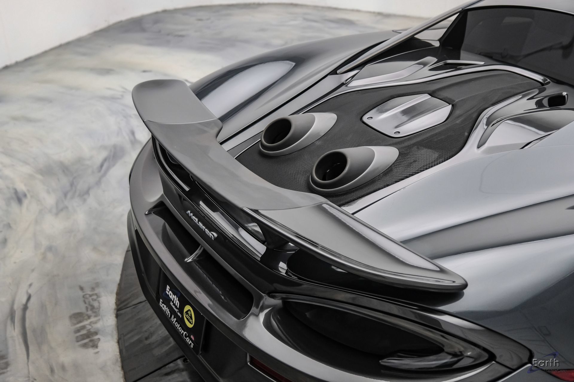 Used 2019 McLaren 600LT RWD image 19