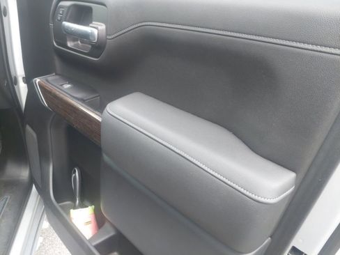 Used 2019 GMC Sierra 1500 SLE w/ SLE Value Package RWD image 12