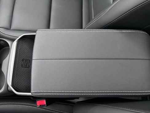 New 2026 GMC Terrain Elevation w/ Elevation Premium Package image 30