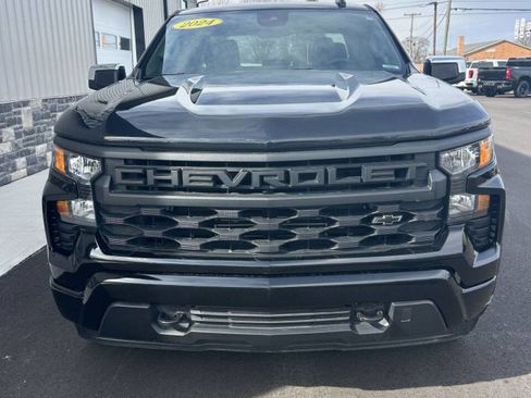 Used 2024 Chevrolet Silverado 1500 Custom image 8