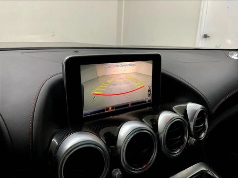 Used 2018 Mercedes-Benz AMG GT S w/ Exclusive Interior Package image 26
