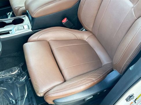 Used 2020 Subaru Ascent Touring w/ Popular Package #3 AWD/4WD image 20