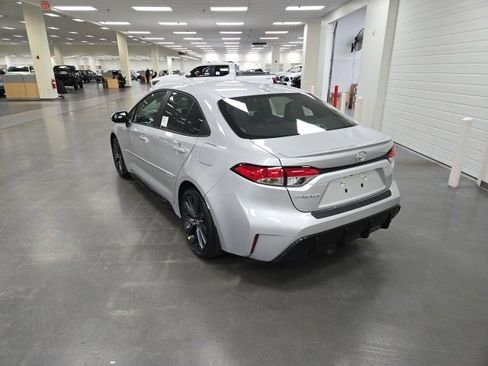 New 2026 Toyota Corolla SE image 4