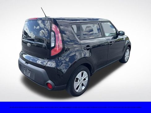 Used 2016 Kia Soul FWD image 3