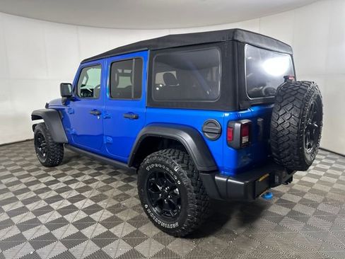Used 2023 Jeep Wrangler Unlimited w/ Cold Weather Group image 5