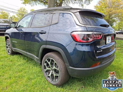 New 2026 Jeep Compass Limited AWD/4WD image 4