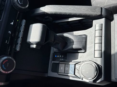 Used 2024 Toyota Tacoma SR image 29