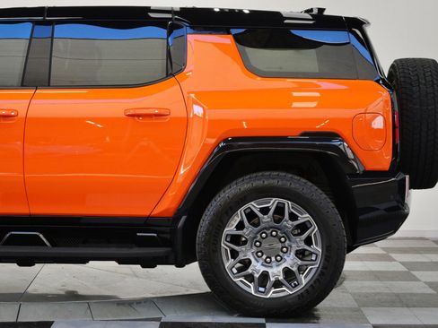 Used 2024 GMC Hummer EV 3X image 52