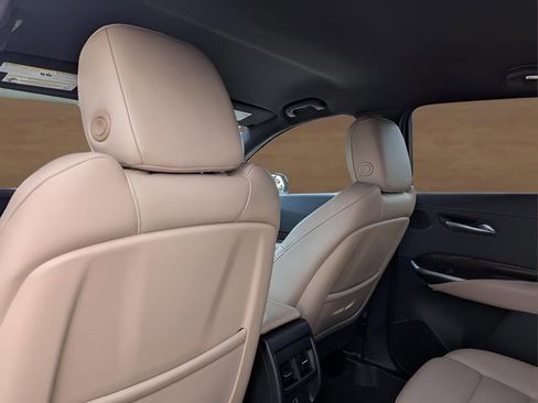 Certified 2024 Cadillac XT4 Premium Luxury image 22