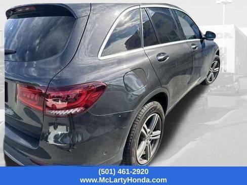 Used 2022 Mercedes-Benz GLC 300 image 2
