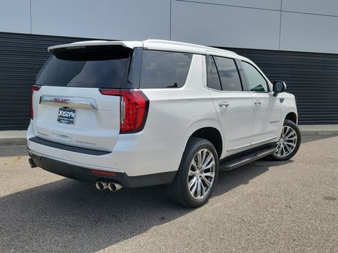 Used 2024 GMC Yukon Denali AWD/4WD image 4
