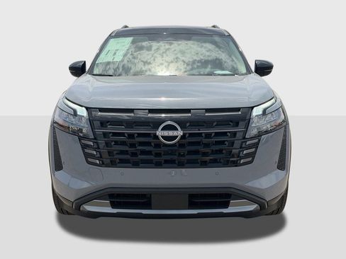 New 2026 Nissan Pathfinder Platinum w/ Cargo Package AWD/4WD image 8