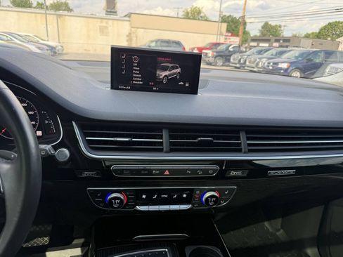 Used 2018 Audi Q7 3.0T Prestige w/ Prestige Package AWD/4WD image 31