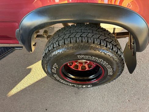 Used 1989 Toyota Pickup Deluxe image 22