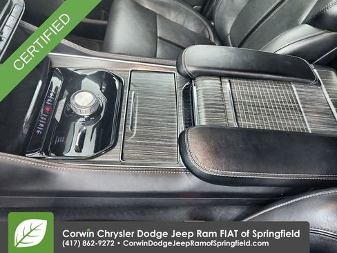 Certified 2024 Jeep Wagoneer Series II w/ Flexible Seating Group AWD/4WD image 30