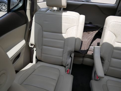 Used 2018 GMC Acadia Denali AWD/4WD image 12