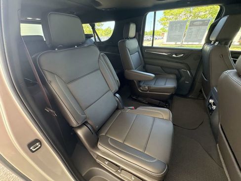 Certified 2024 GMC Yukon XL Denali w/ Max Trailering Package AWD/4WD image 28