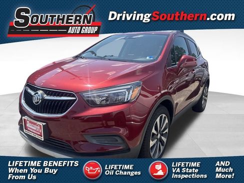 Used 2021 Buick Encore Preferred w/ Safety Package II FWD image 1