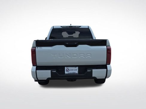 Used 2024 Toyota Tundra Platinum RWD image 5