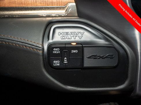 Used 2022 RAM 3500 Limited AWD/4WD image 14