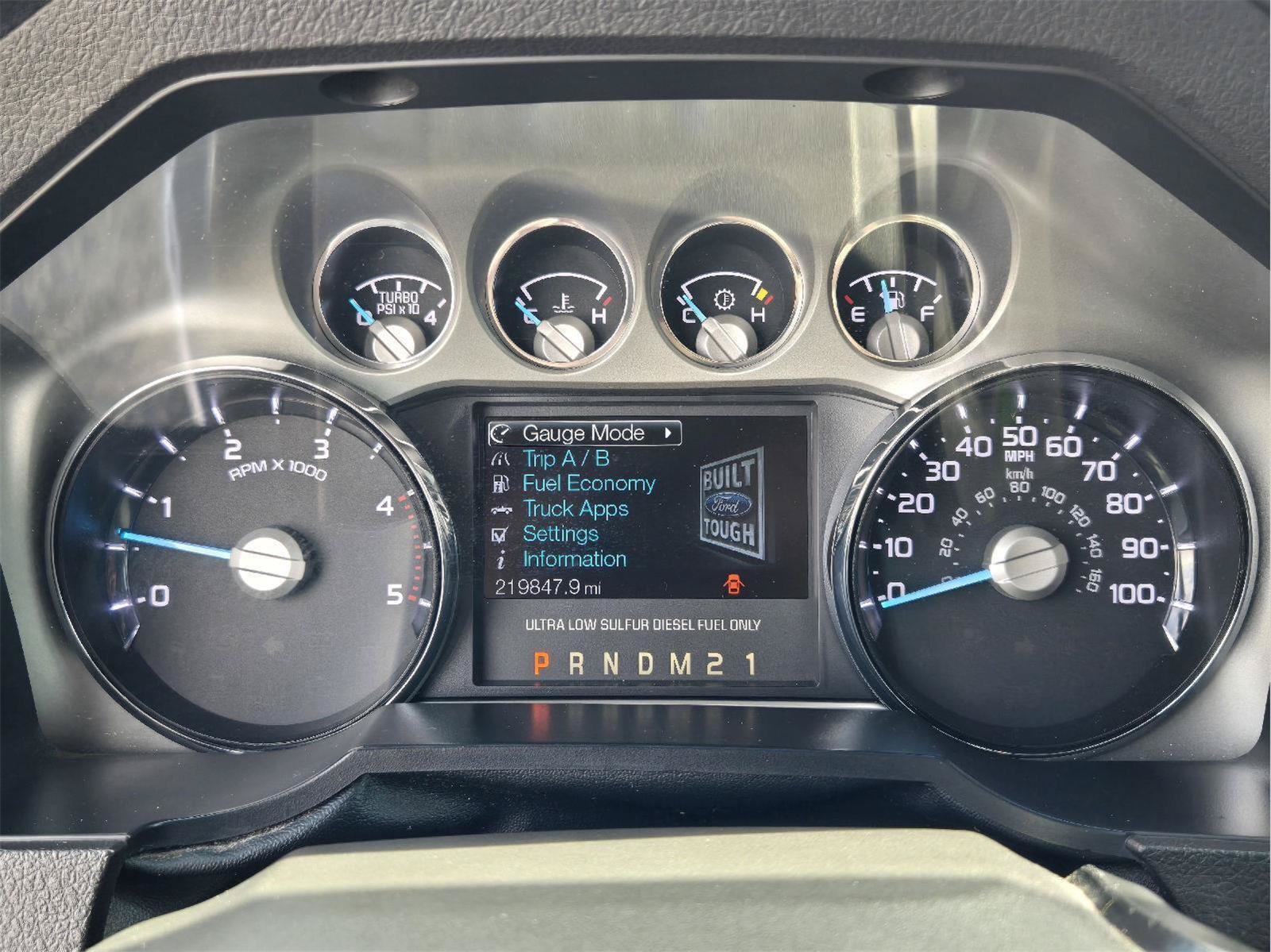 Used 2013 Ford F350 Platinum w/ FX4 Off Road Pkg AWD/4WD image 15