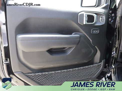 Used 2022 Jeep Wrangler Unlimited Sport AWD/4WD image 20