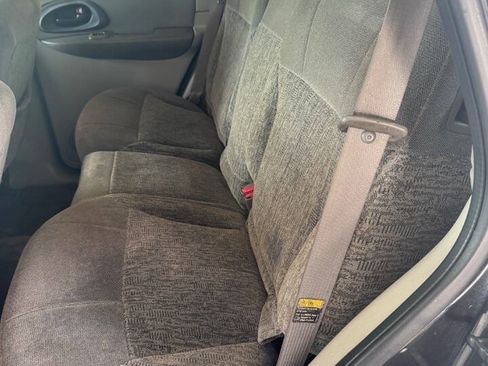 Used 2003 Chevrolet TrailBlazer LS w/ Preferred Equipment Group RWD image 16