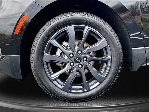 Used 2024 Chevrolet Equinox RS AWD/4WD image 10