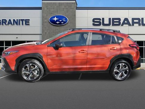 Used 2025 Subaru Crosstrek 2.0i Premium image 6