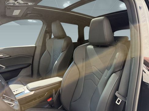 Used 2026 BMW X1 xDrive28i image 14