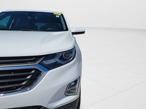 Used 2018 Chevrolet Equinox LT image 17